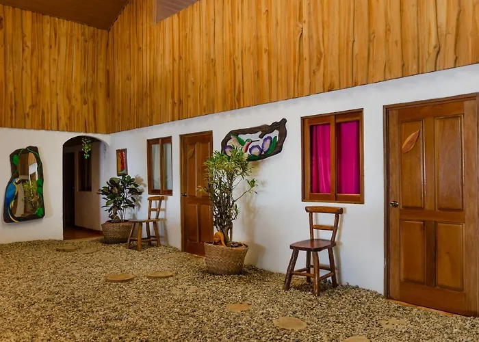 Bed & Breakfast La Dolce - On The - *