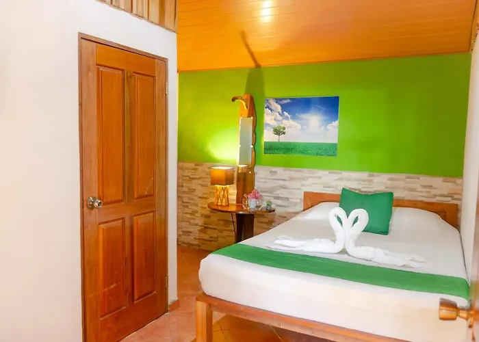 La Dolce - On The - Bed & Breakfast Samara